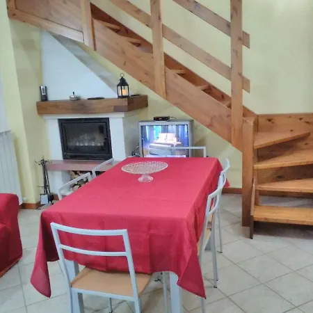 Dom wakacyjny La Casa Del Borgo Aviatico